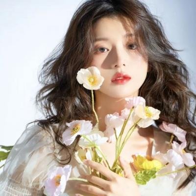 天上星，亮晶晶