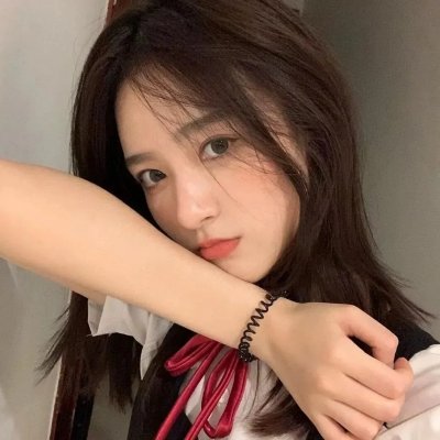 功成名就后，我回乡光耀师门